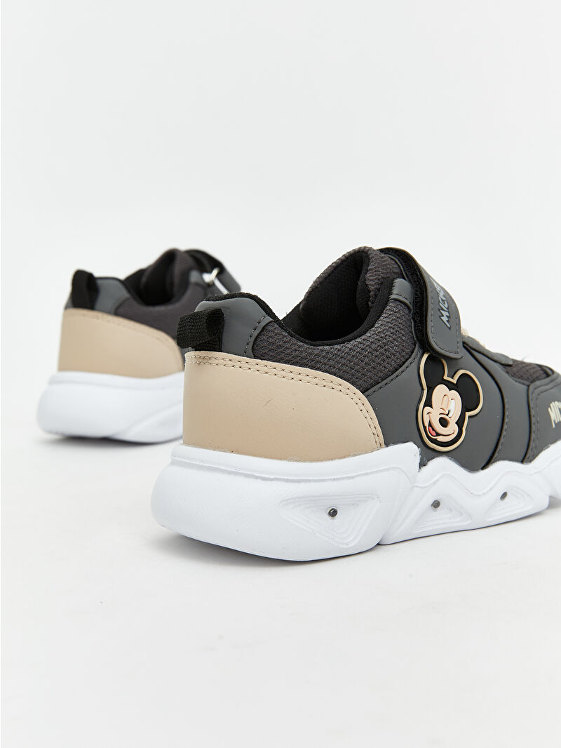LCW STEPS Antrasit Mickey Mouse Baskılı Kız Bebek Spor Ayakkabı