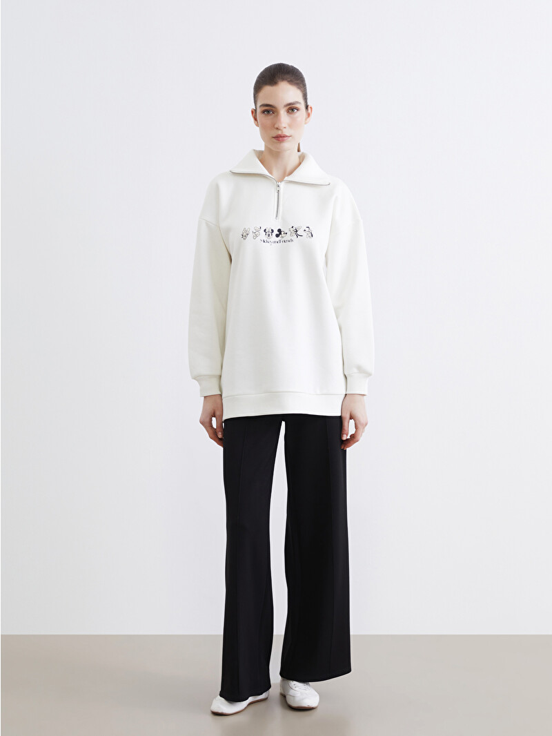 LCW Modest Beyaz Mickey Mouse Baskılı Kadın Kalın Sweatshirt Tunik