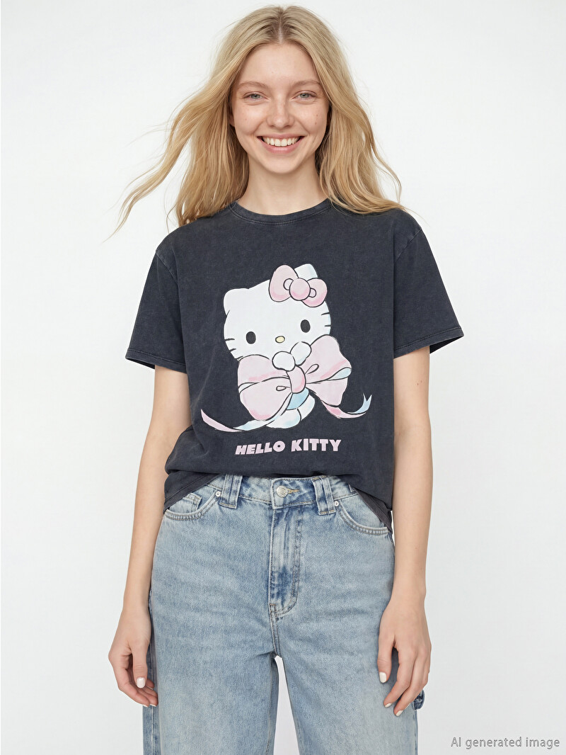 XSIDE Hello Kitty Printed Women's T-Shirt - S6LA82Z8-VDL | LC Waikiki