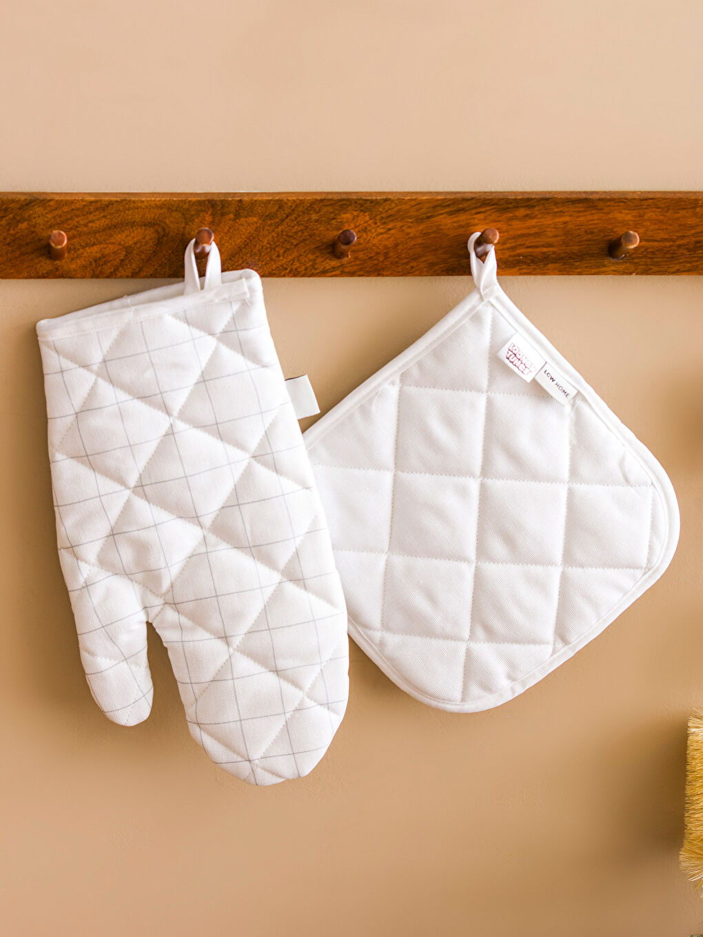 【18％OFF】 Set Mitten Oven Printed Bunny Bugs -S4GV83Z8-F9C S4GV83Z8 - ミュージシャン
