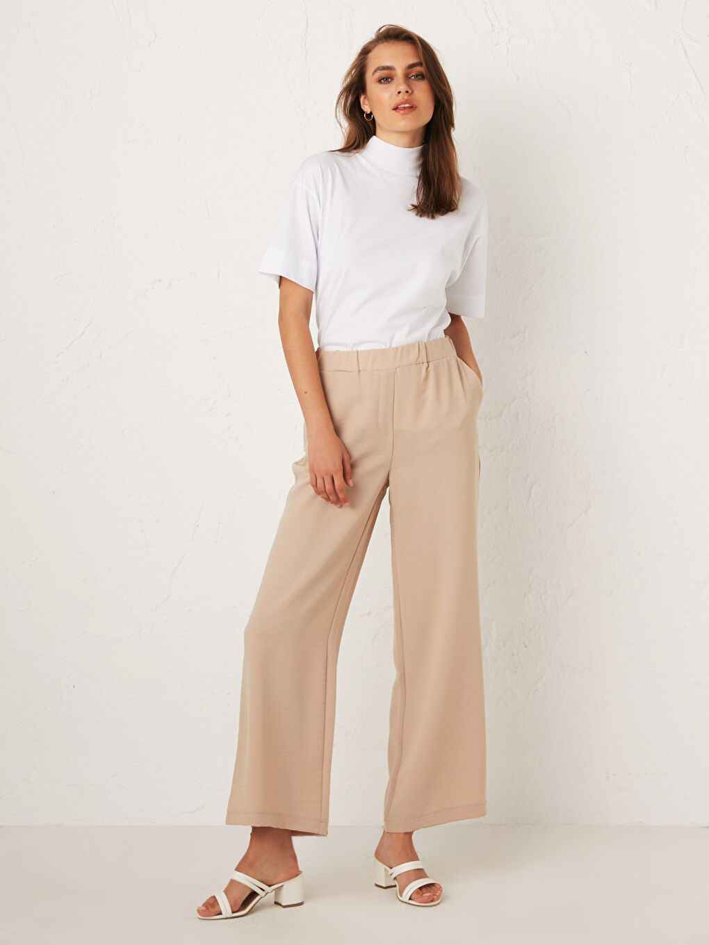 Elastic Waist Regular Leg Trousers 0WDG41Z8 QBW 0WDG41Z8 QBW LC Elastic Waist Regular Leg Trousers 0WDG41Z8 QBW 0WDG41Z8 QBW LC