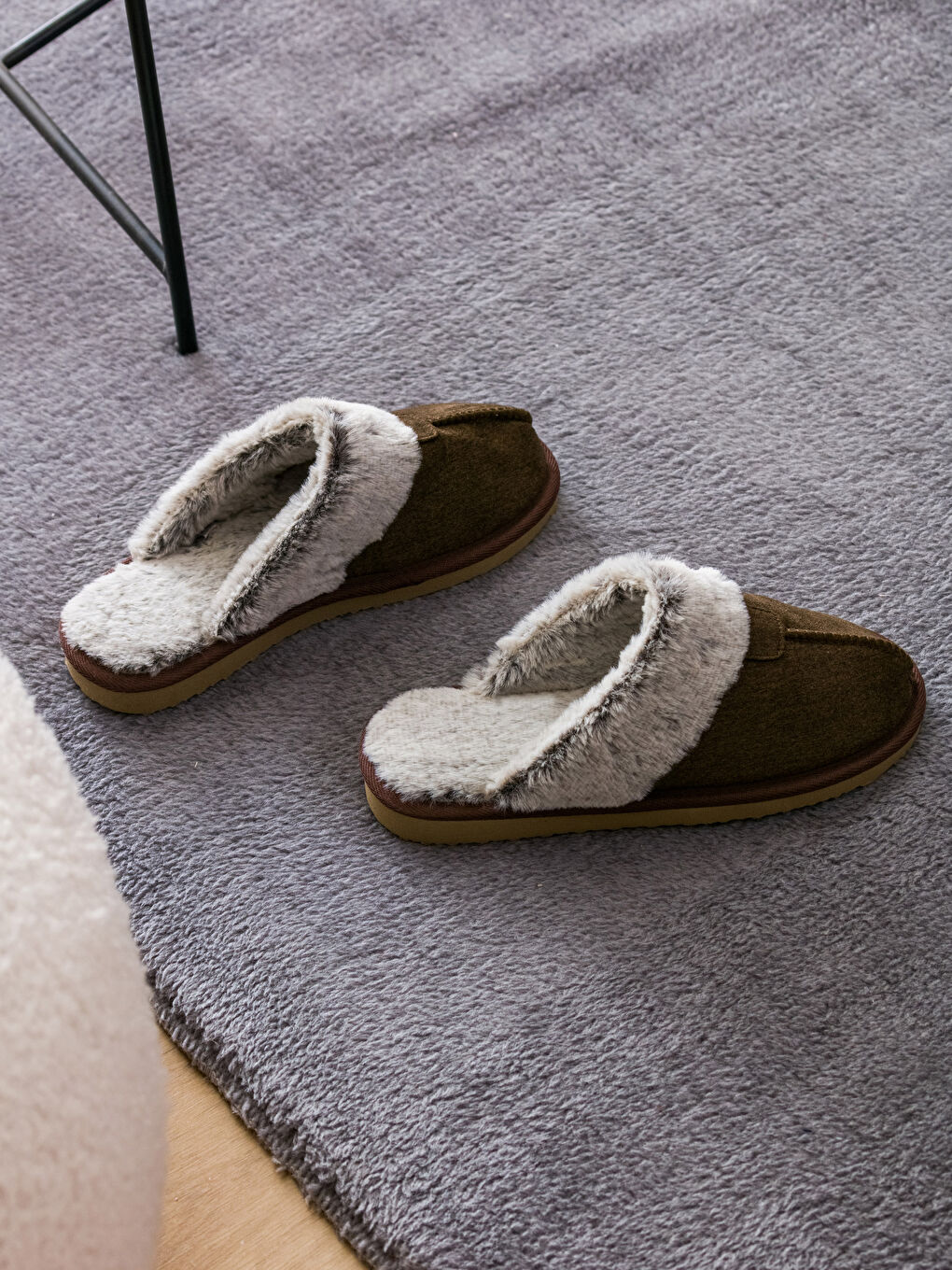 Front on sale covered slippers