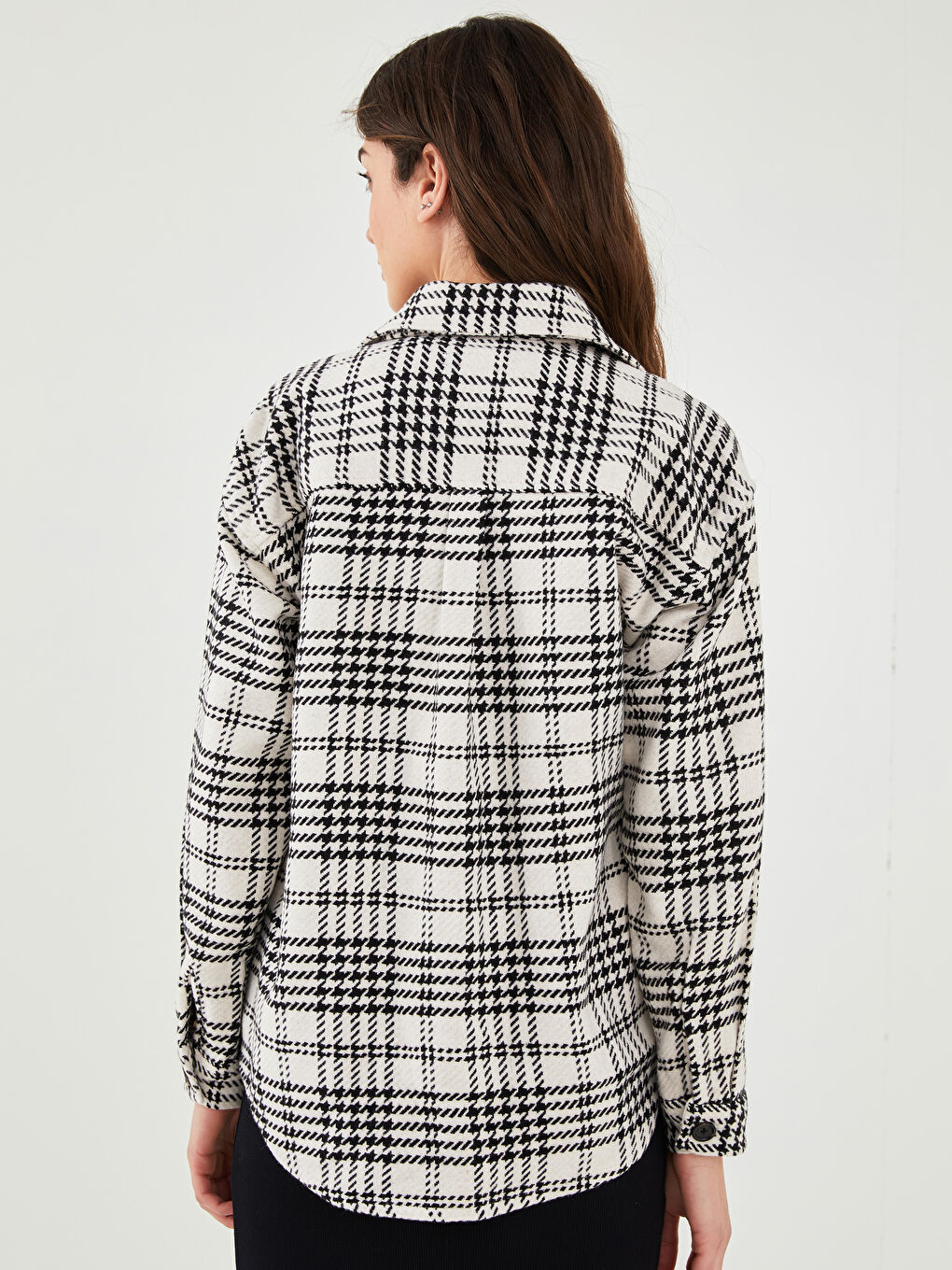 XSIDE Buttoned Plaid Long Sleeve Women's Shirt Jacket