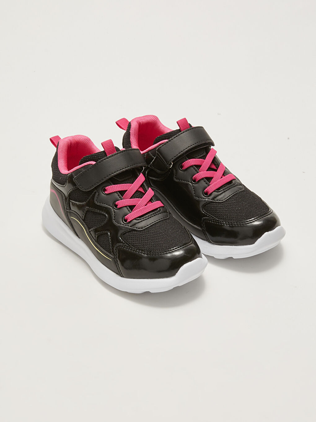 Lc waikiki chaussure on sale fille