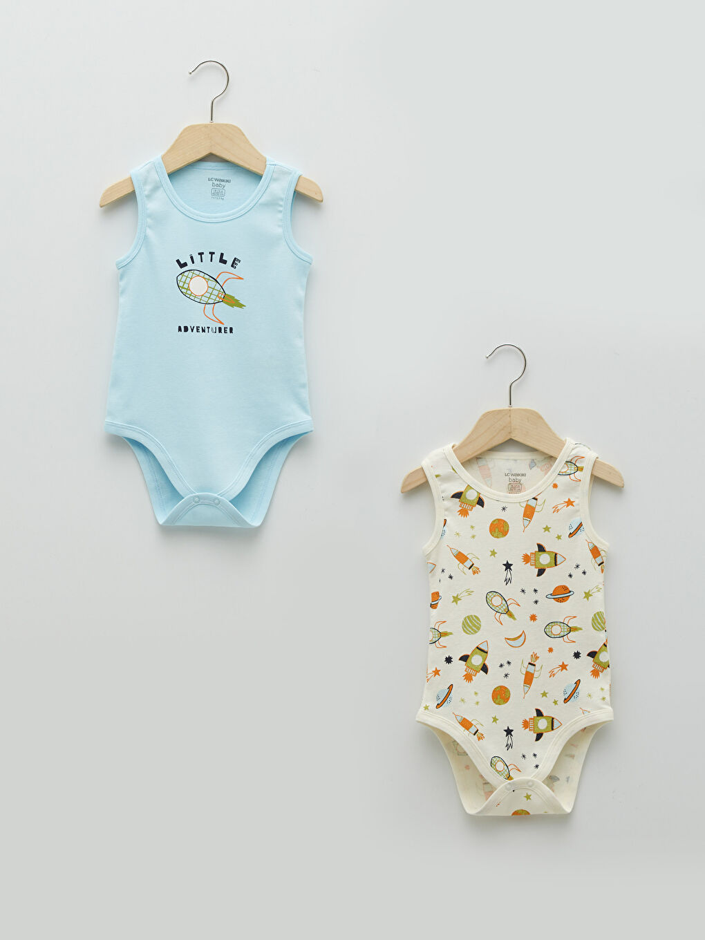 LC WAIKIKI Crew Neck Printed Baby Boy Bodysuit with Snap Crotch