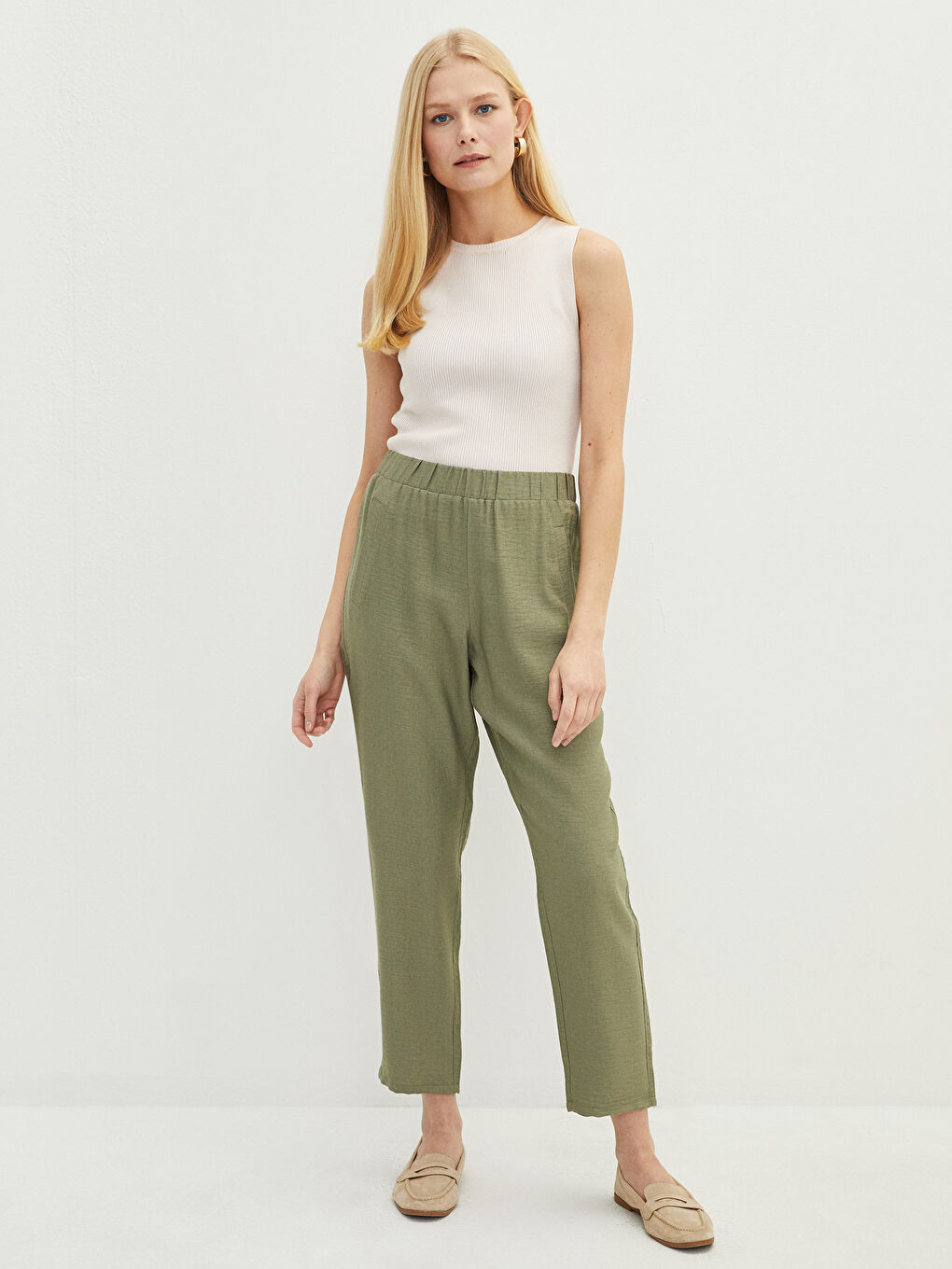 Elastic Waist Comfortable Fit Straight Pocket Women's