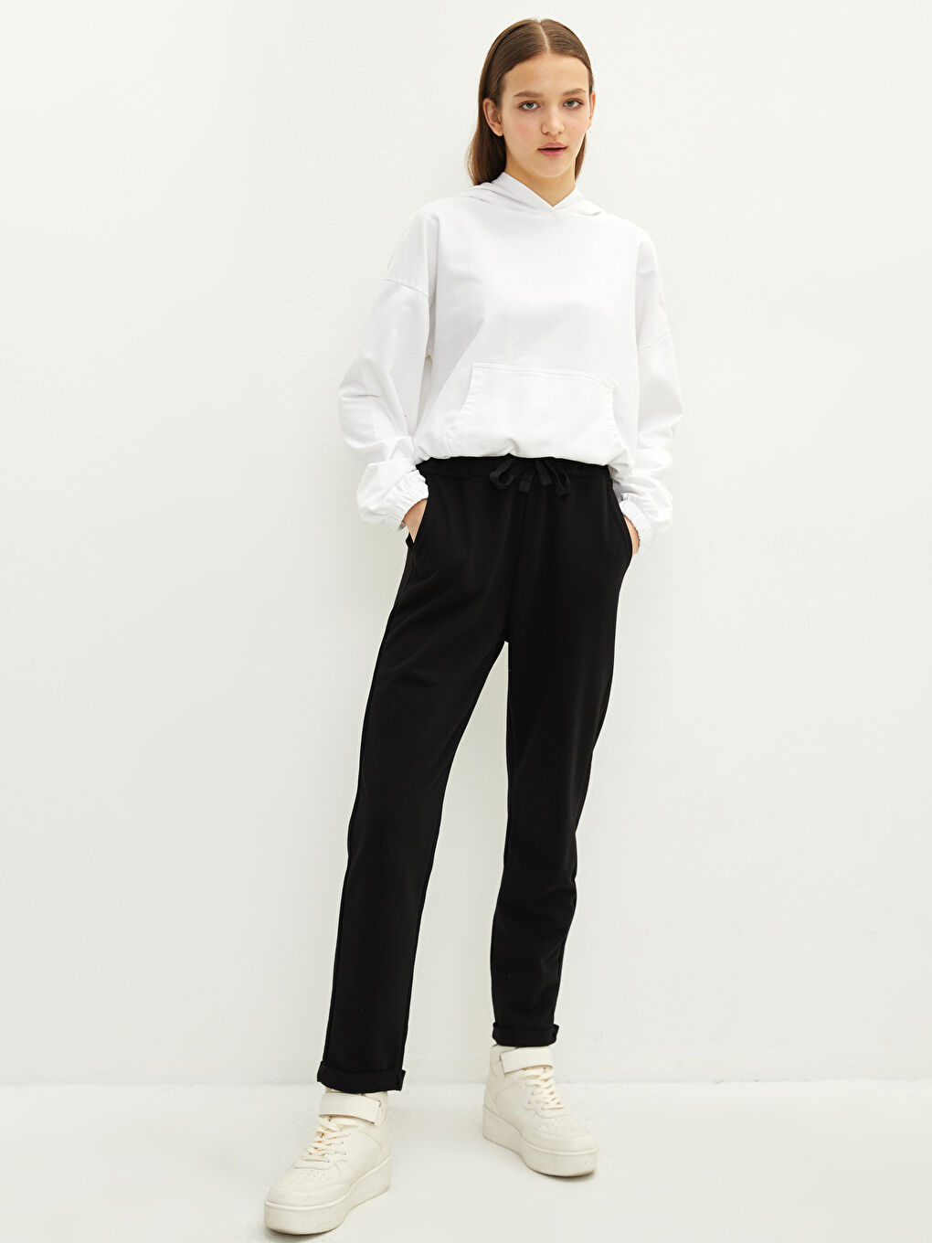 women-s-elastic-waist-straight-sweatpants-s26587z8-rqn-s26587z8-rqn
