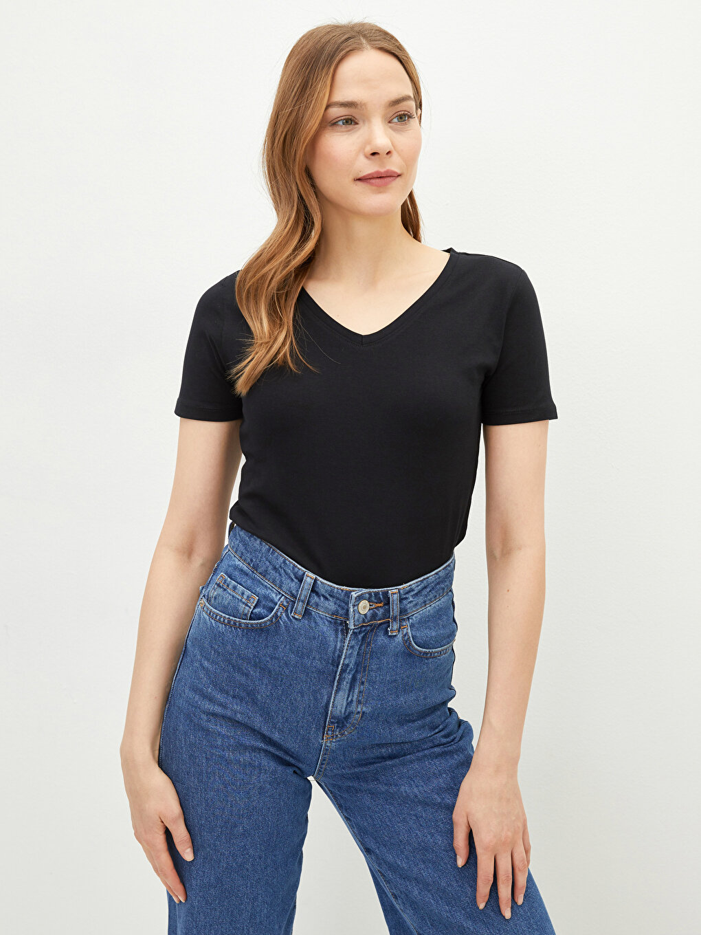 Round Neck Short Sleeve T-Shirt Built in Bra Women's Basic Activewear –  KesleyBoutique