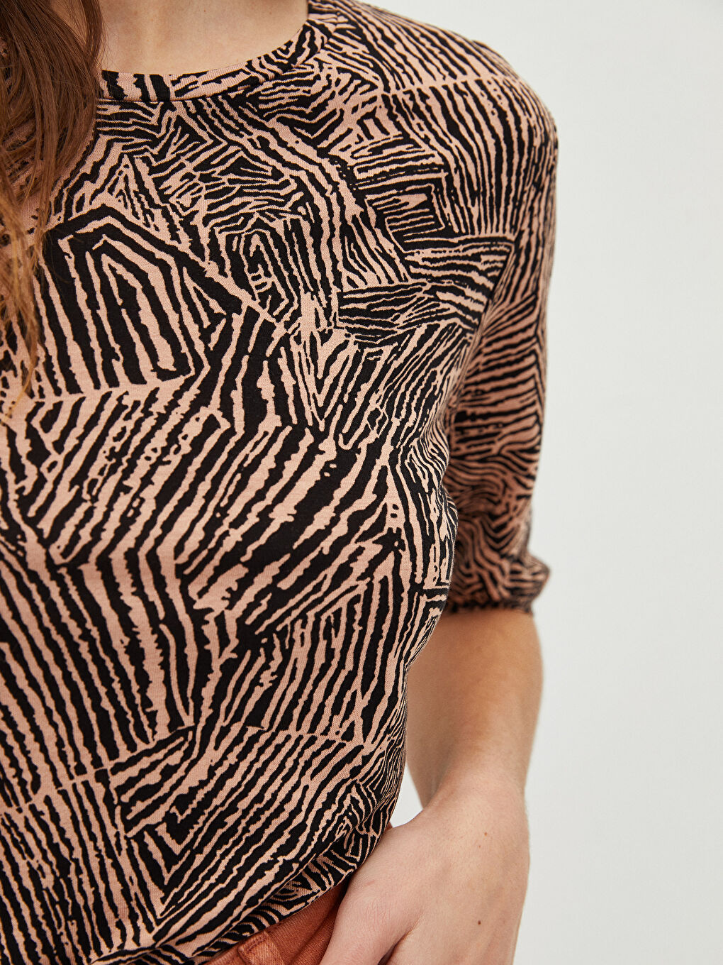 Crew Neck Patterned Short Sleeve Viscose Women's TShirt S2BH67Z8LT3 S2BH67Z8LT3 LC Waikiki