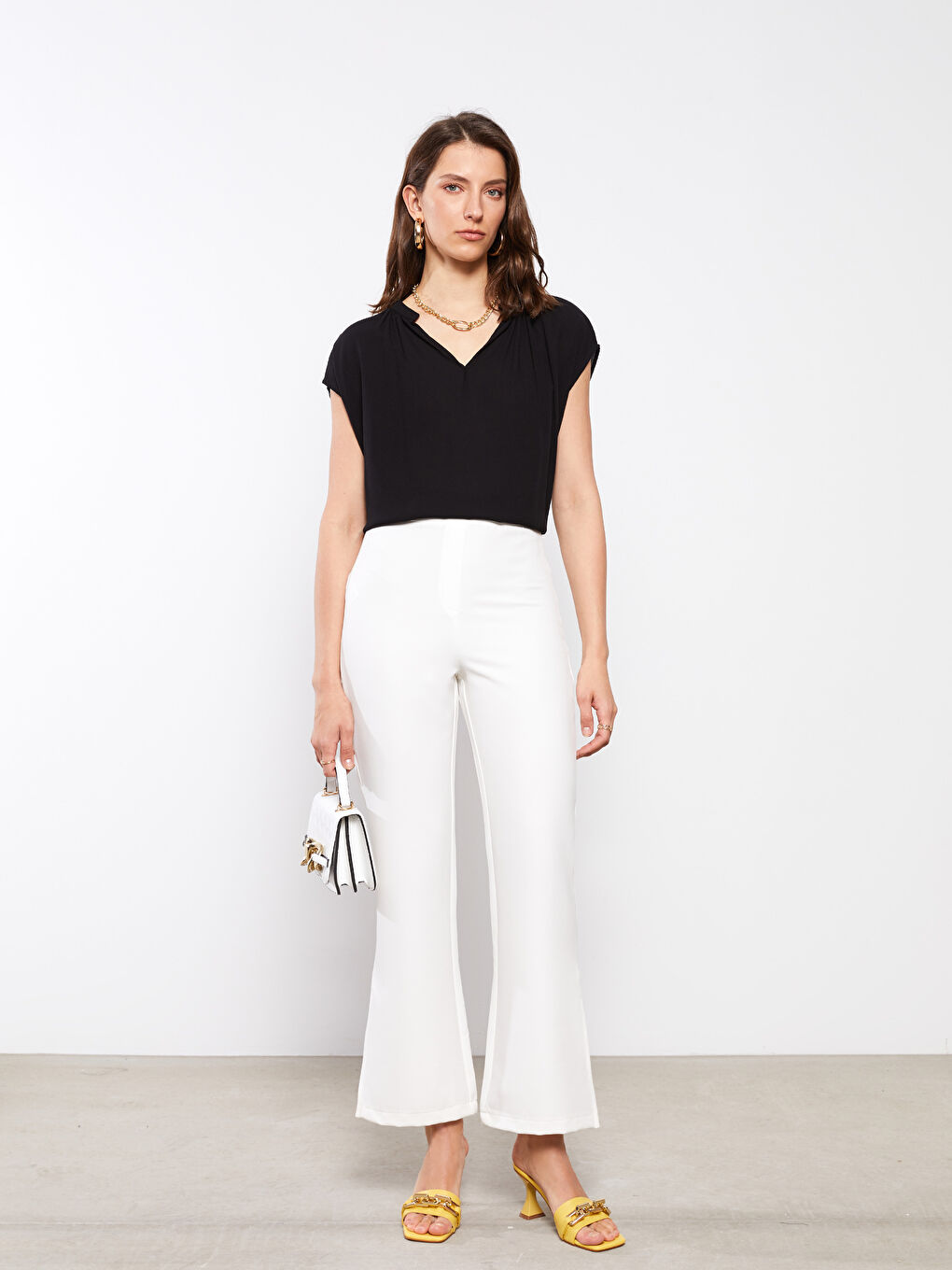 Crew Neck Straight Short Sleeve Viscose Women's Blouse S2BS85Z8CVL S2BS85Z8CVL LC Waikiki