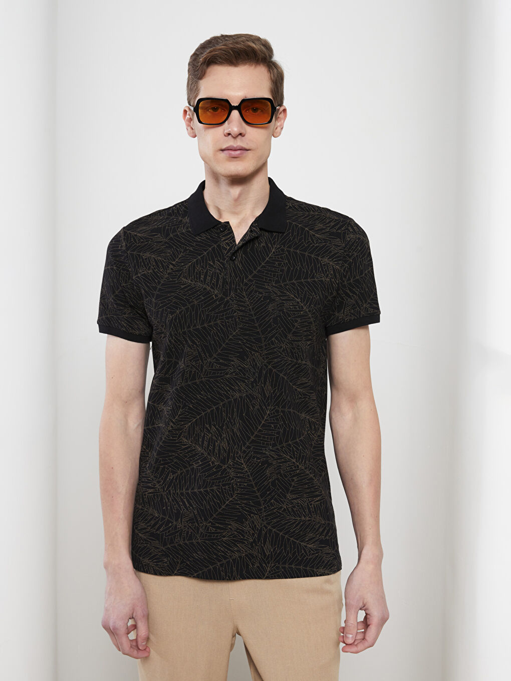 LC WAIKIKI Polo Neck Short Sleeve Pique Men's T-Shirt