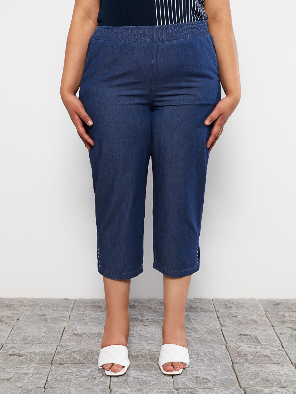 Elastic Waist Flat Pocket Detailed Women Jean Capri S2HU65Z8 563 S2HU65Z8 563 LC Waikiki