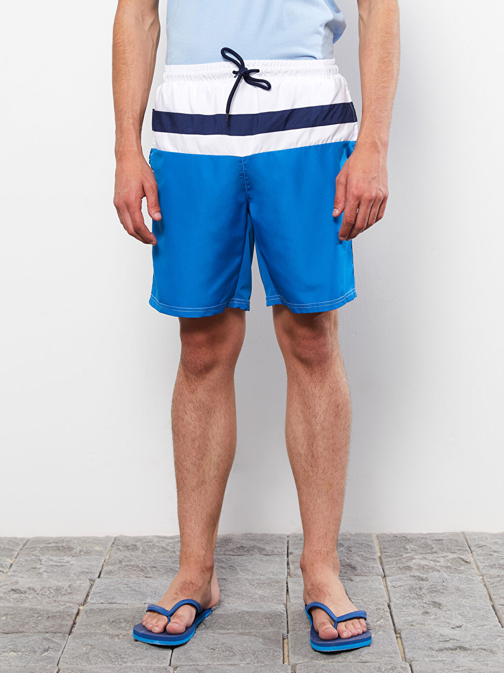 Men's KneeLength ColorBlocked Swim Shorts S2LH84Z8PW2 S2LH84Z8