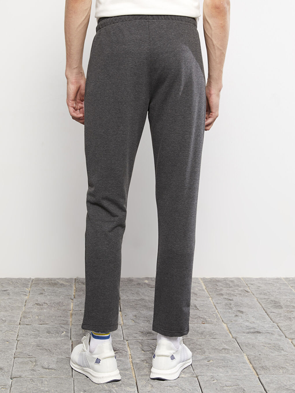 Slim Fit Men's Sweatpants W20690Z8L8N W20690Z8L8N LC Waikiki