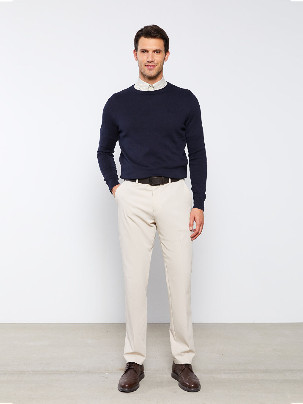 Blue sweater khaki on sale pants