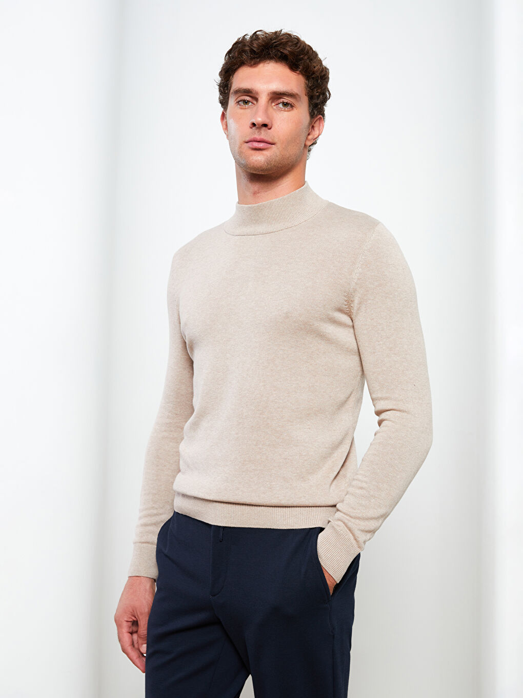 【新品未使用】 Eaphi TURTLENECK KNIT beige 0b51939ff349d191c7c6df1c482811