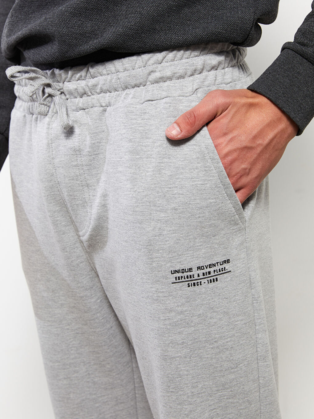 Standard Fit Men's Sweatpants -W23230Z8-F4X - W23230Z8-F4X Standard Fit Men's Sweatpants -W23230Z8-F4X - W23230Z8-F4X