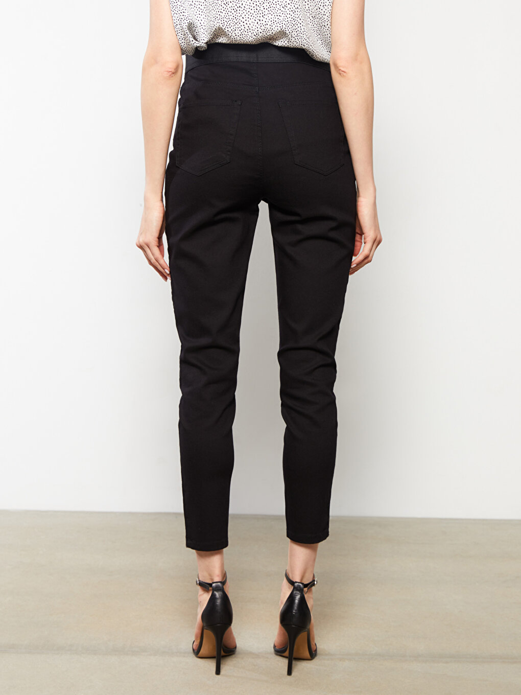 Slim Fit Straight Pocket Detailed Gabardine Women's Trousers -W24284Z8 ...