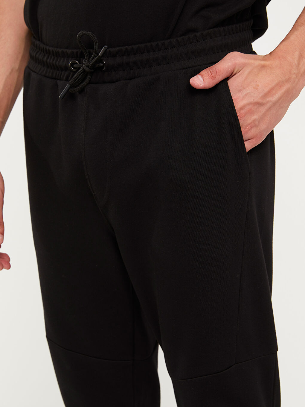 Slim Fit Men's Sweatpants W28667Z8CVL W28667Z8CVL LC Waikiki