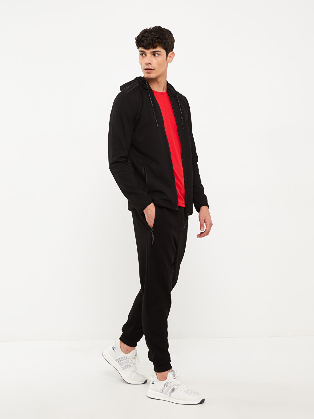 Slim Fit Men's Jogger Sweatpants W28746Z8CVL W28746Z8CVL LC Waikiki