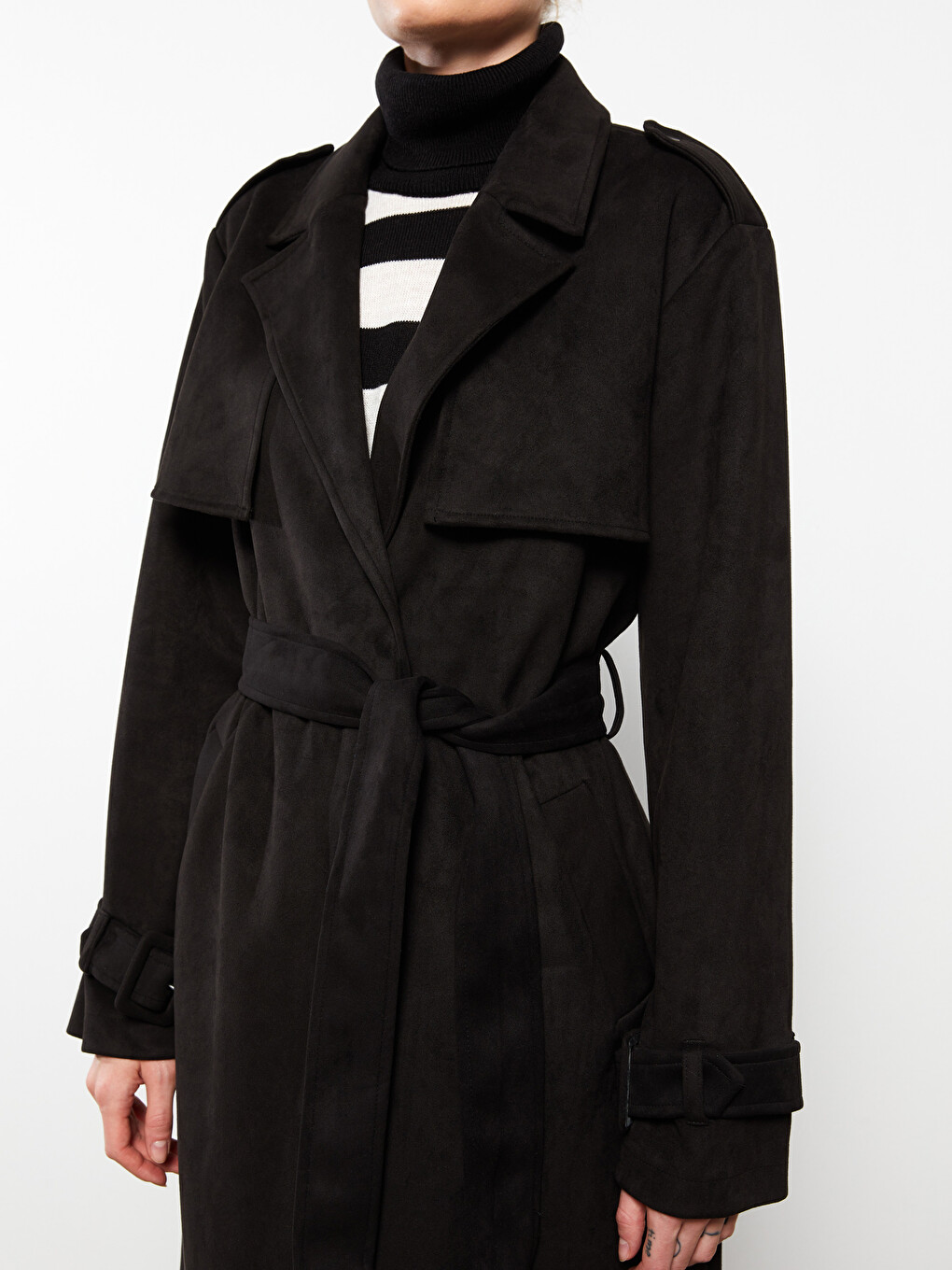 Wanted : un trench liquide noir Zara - Tendances de Mode