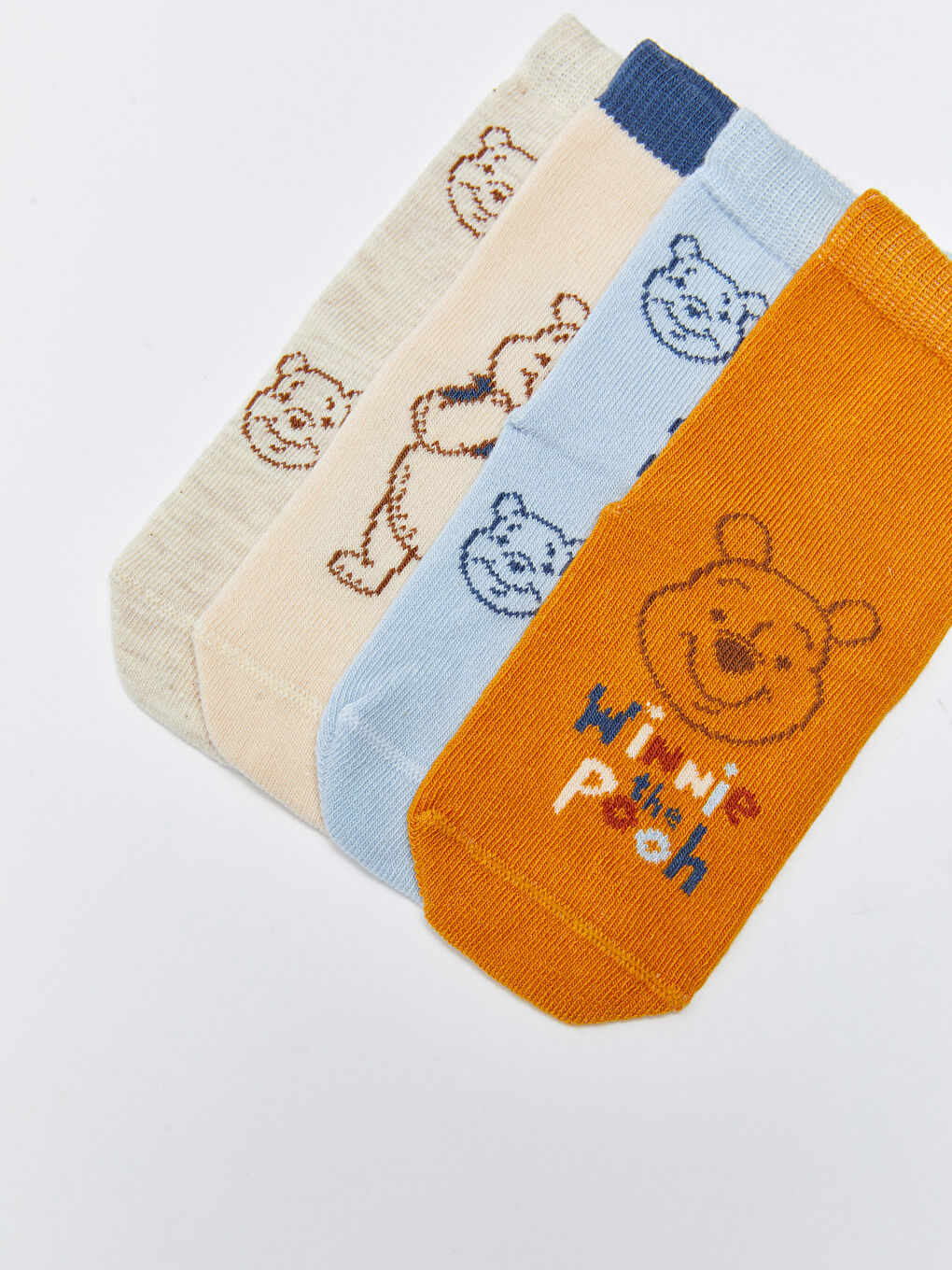 Winnie the pooh baby socks top