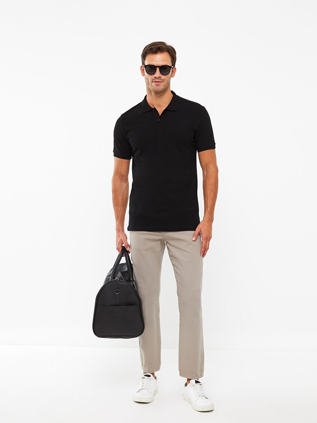 تی شرت مردانه فیت نرمال ال سی وایکیکی بیسیک S31142Z8 | LCWAIKIKI Basic - Image 2