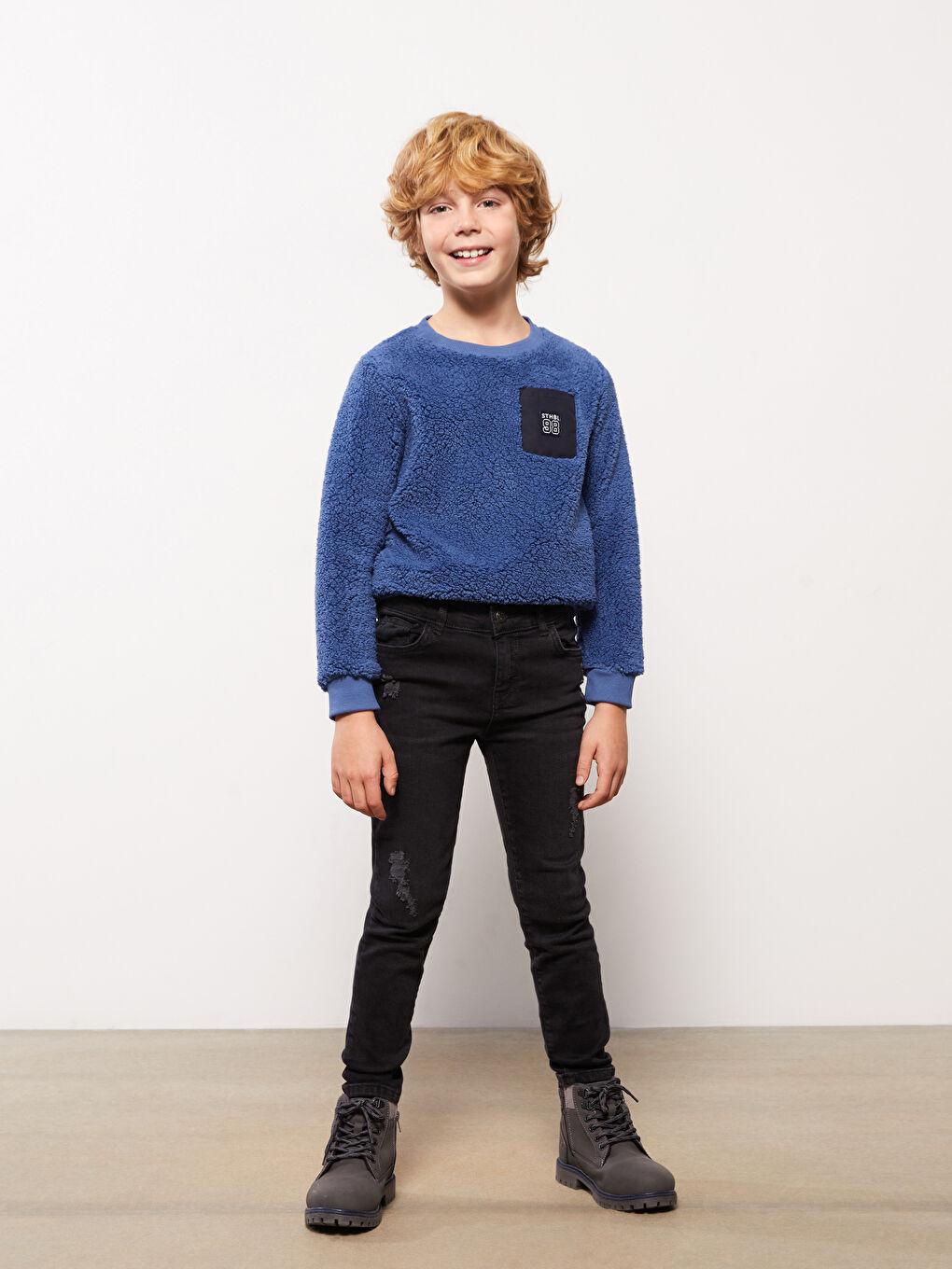 جین پسرانه سوپر اسلیم فیت ال سی وایکیکی S35162Z4 | LCW Kids - Image 4