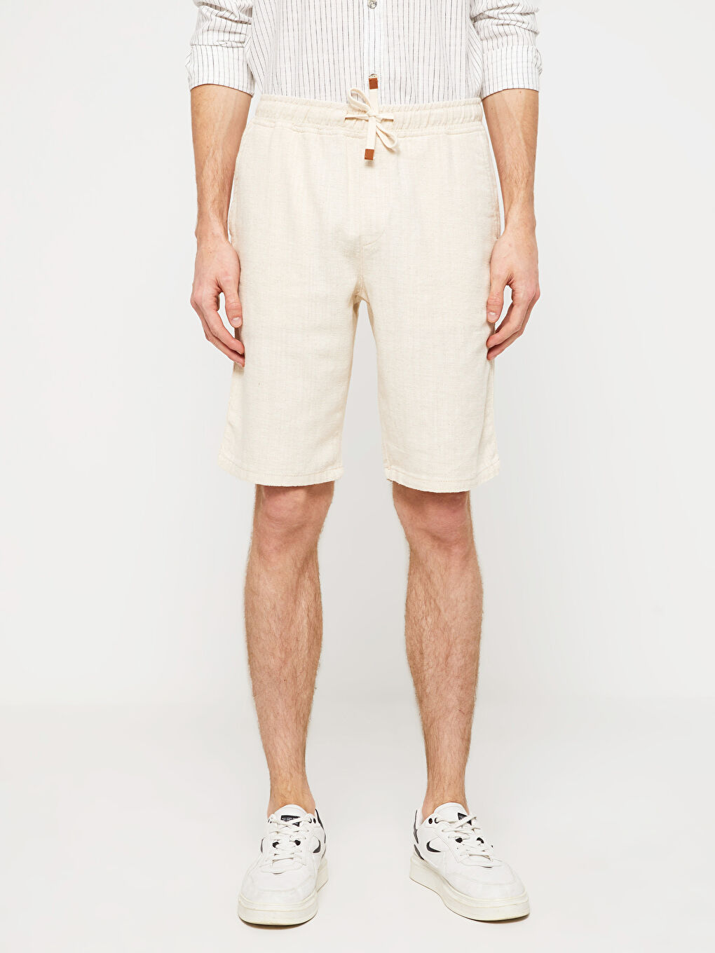 Standard Fit Men's Bermuda Shorts S36537Z8FT0 S36537Z8FT0 LC Waikiki