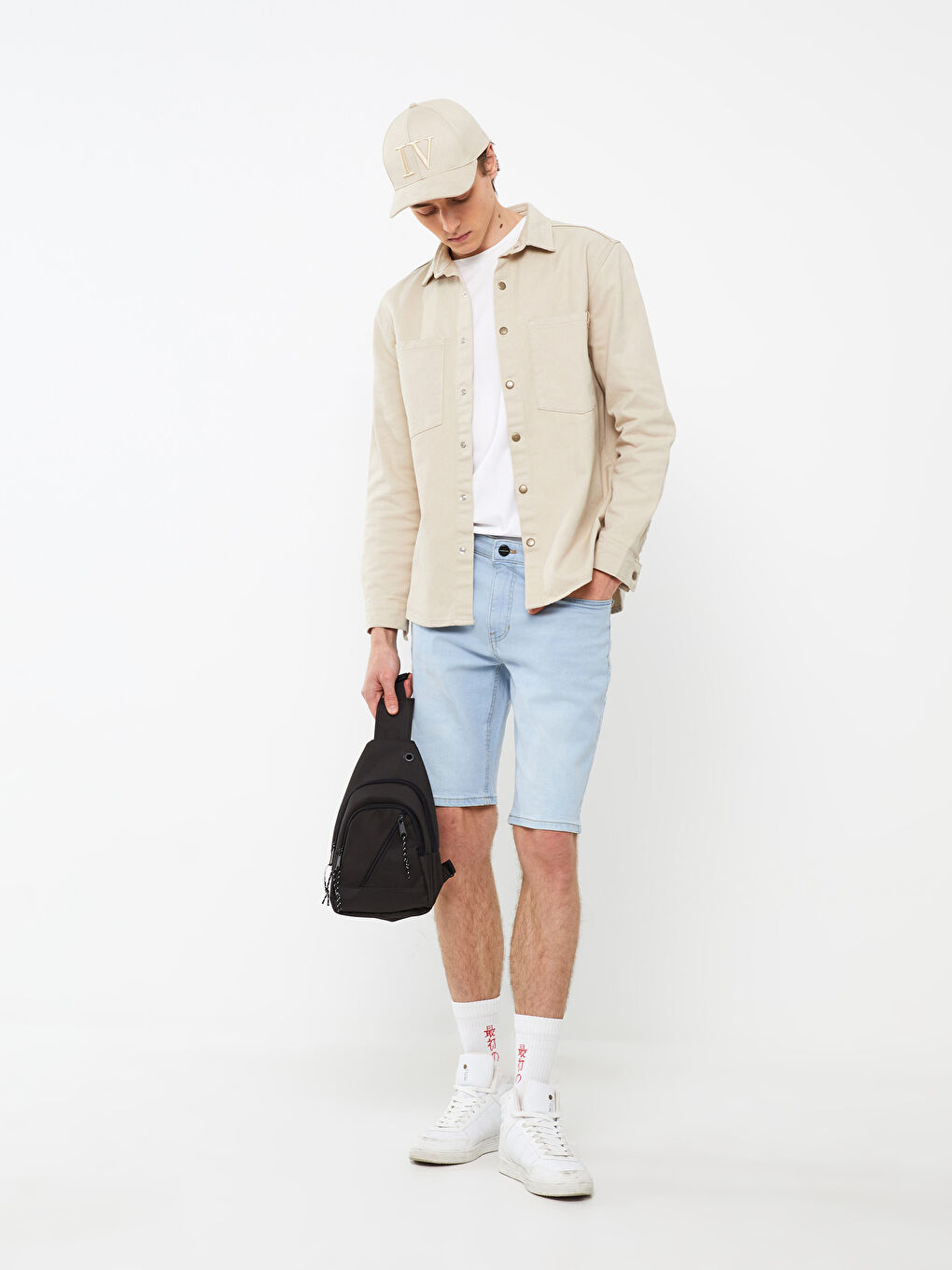 Mens jean shorts outfit on sale