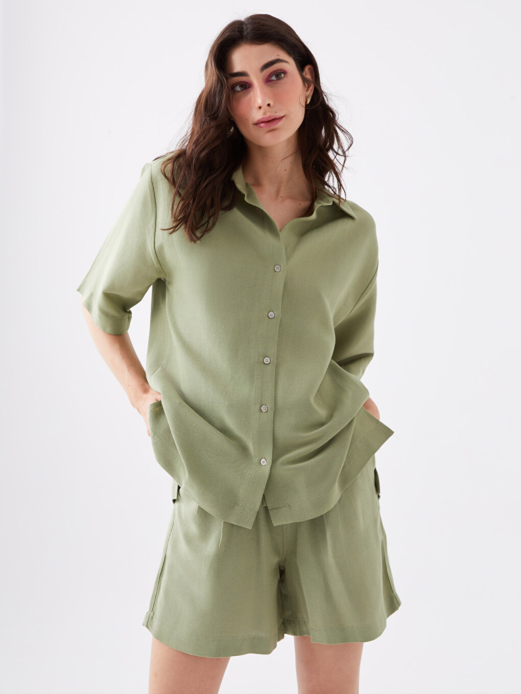 Straight Short Sleeve Oversize Linen Blend Women's Shirt -S3EU89Z8-GUY -  S3EU89Z8-GUY - LC Waikiki