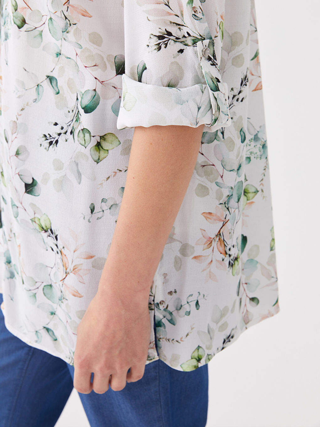 Henley Neckline Floral Long Sleeve Women's Tunic S3GL97Z8LRA