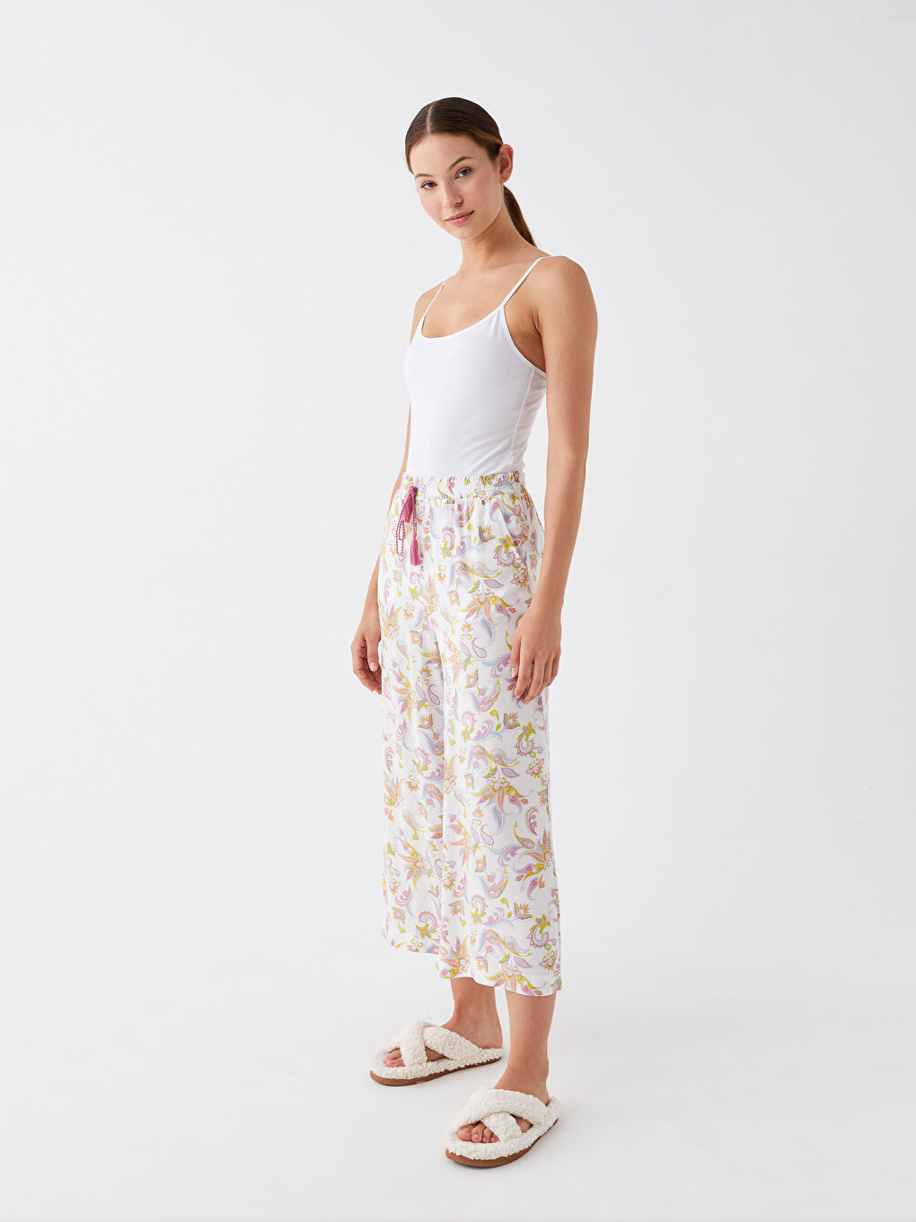 Women's capri on sale pajama bottoms