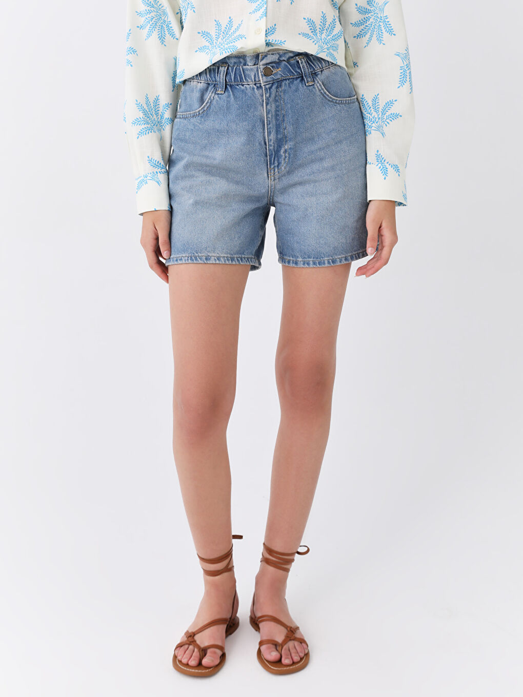 شورت جین  زنانه ریلکس ال سی وایکیکی S3I453Z8 | LCW Vision - تصویر 3