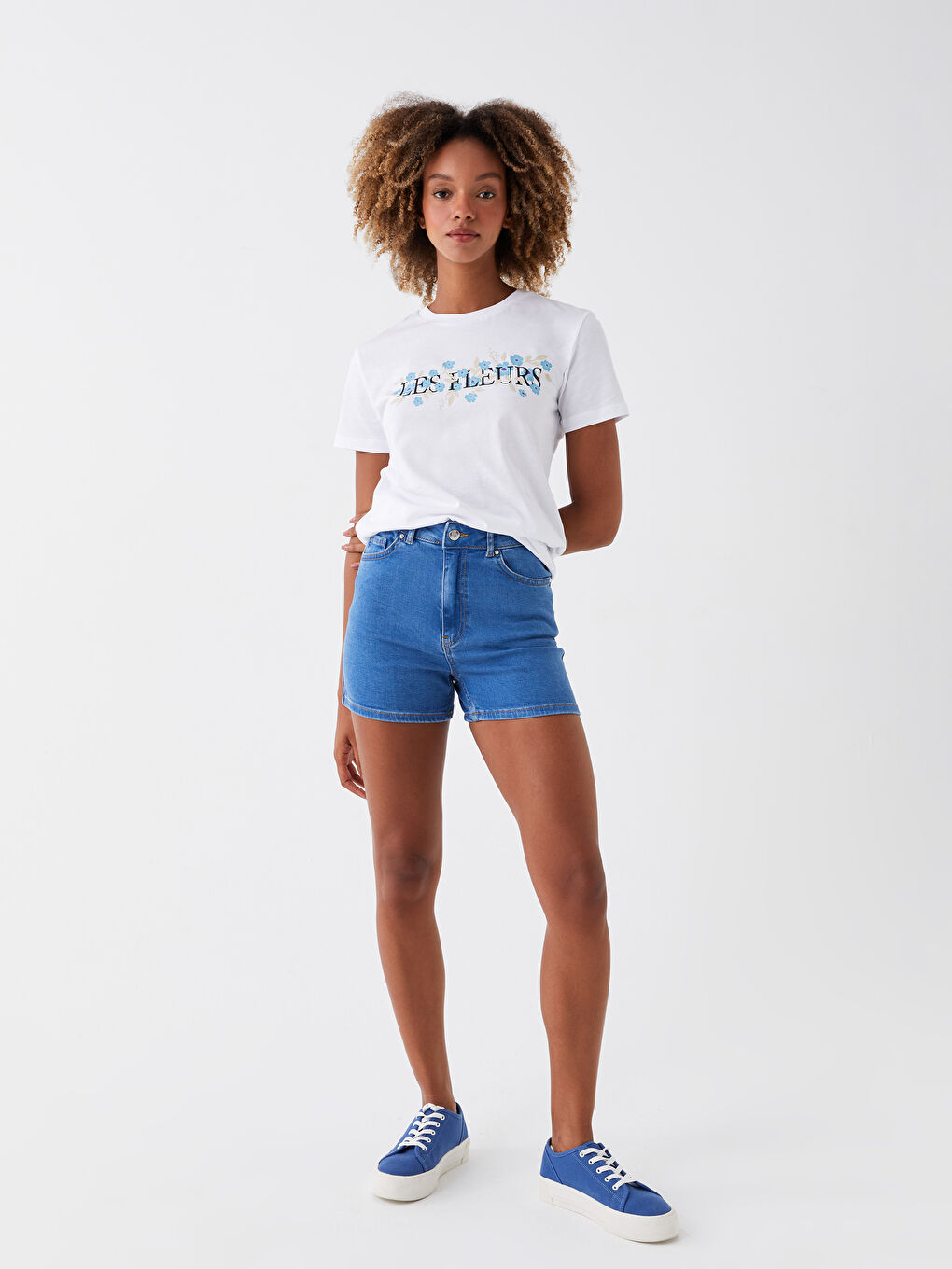 High Waist Tight Fit Women s Jean Shorts S3J071Z8 Q6L S3J071Z8