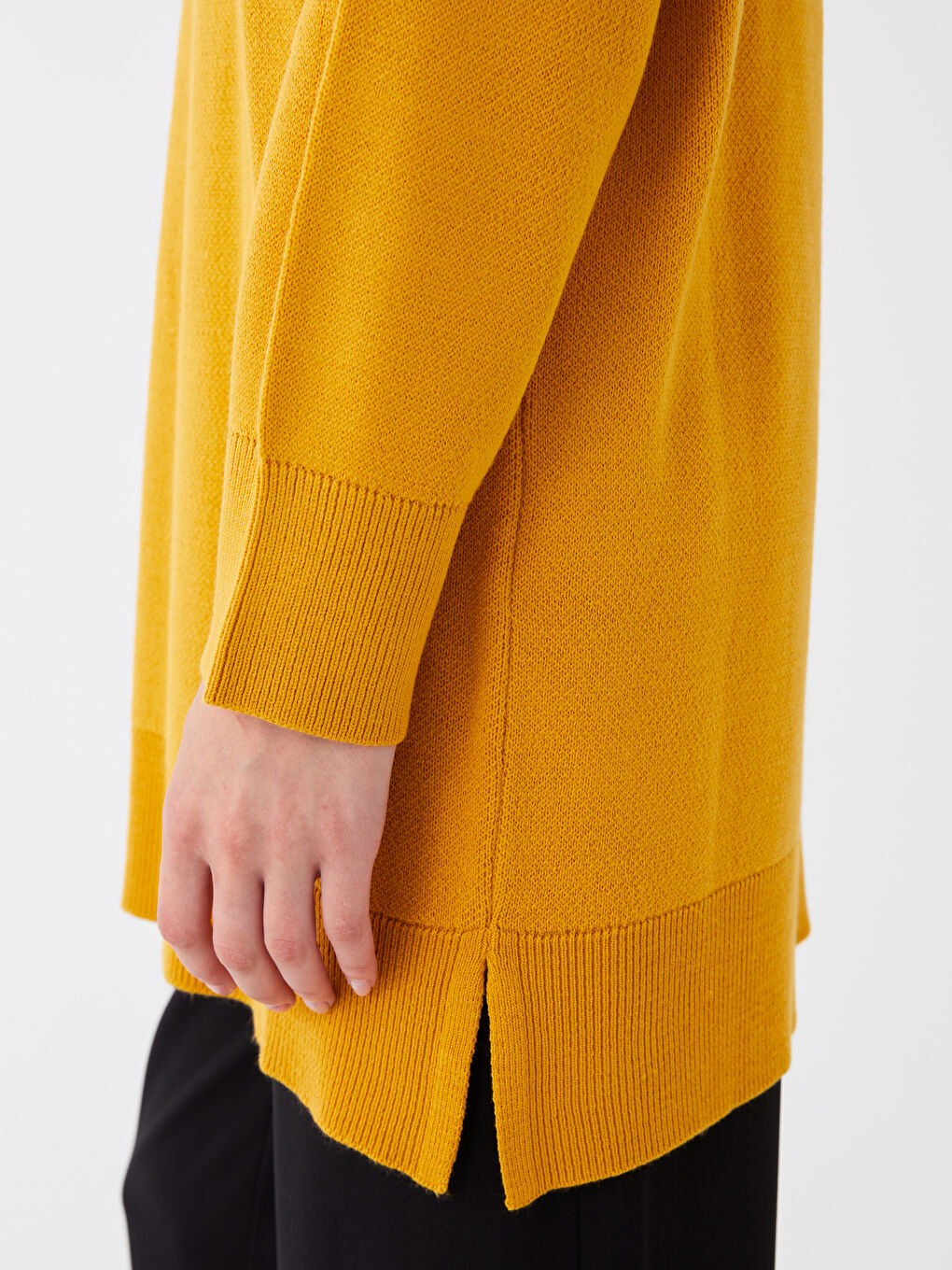 half-turtleneck-regular-long-sleeve-oversize-women-s-tricot-tunic