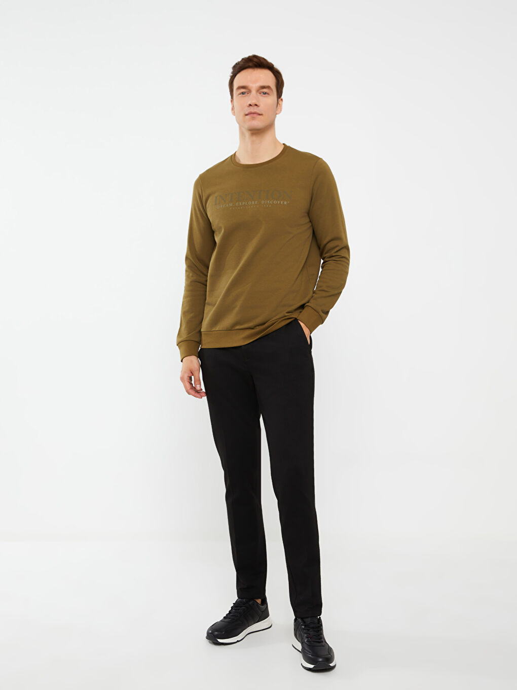 Khaki crew neck store sweatshirt