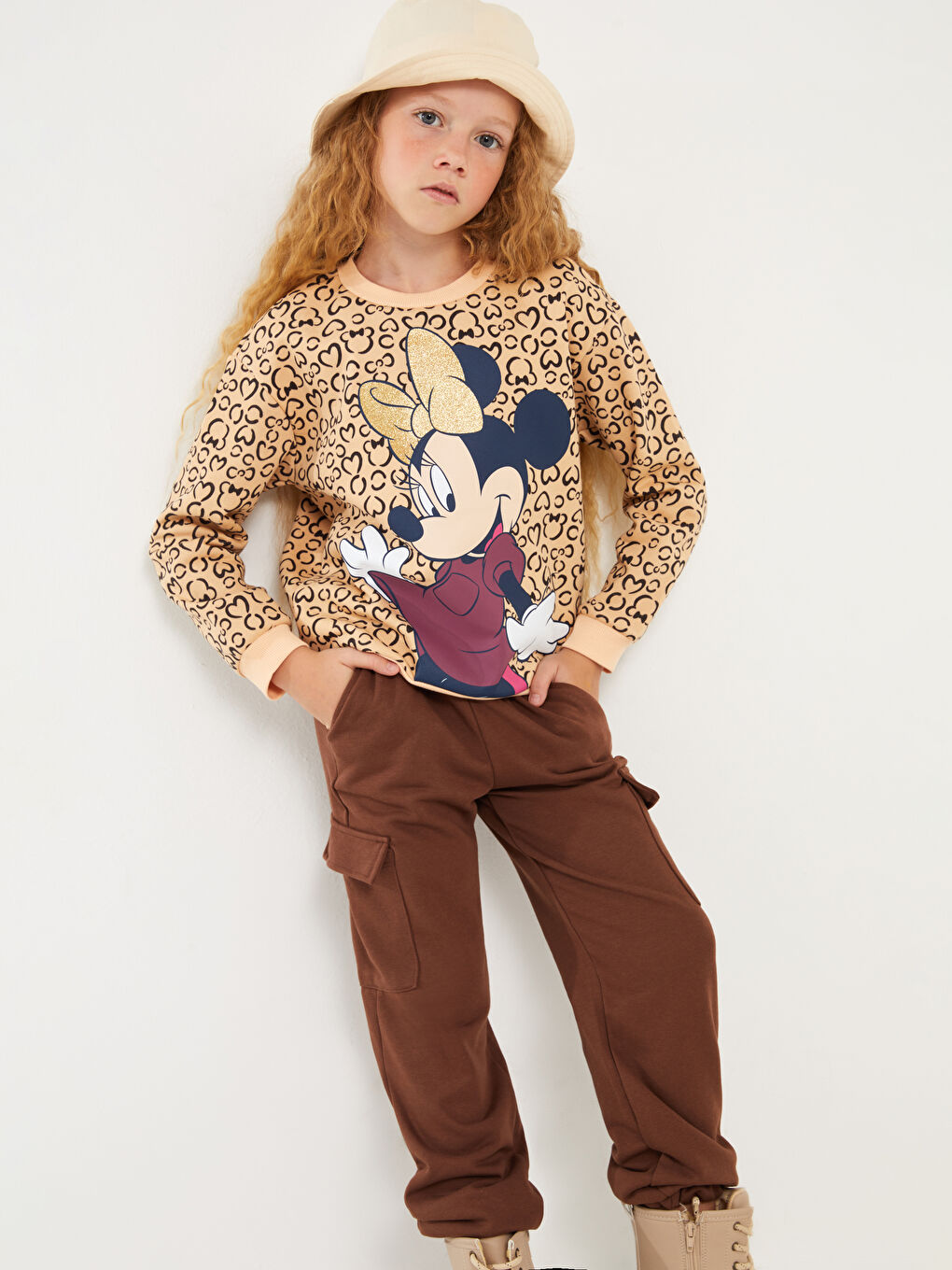 Crew Neck Minnie Mouse Printed Long Sleeve Girl Sweatshirt