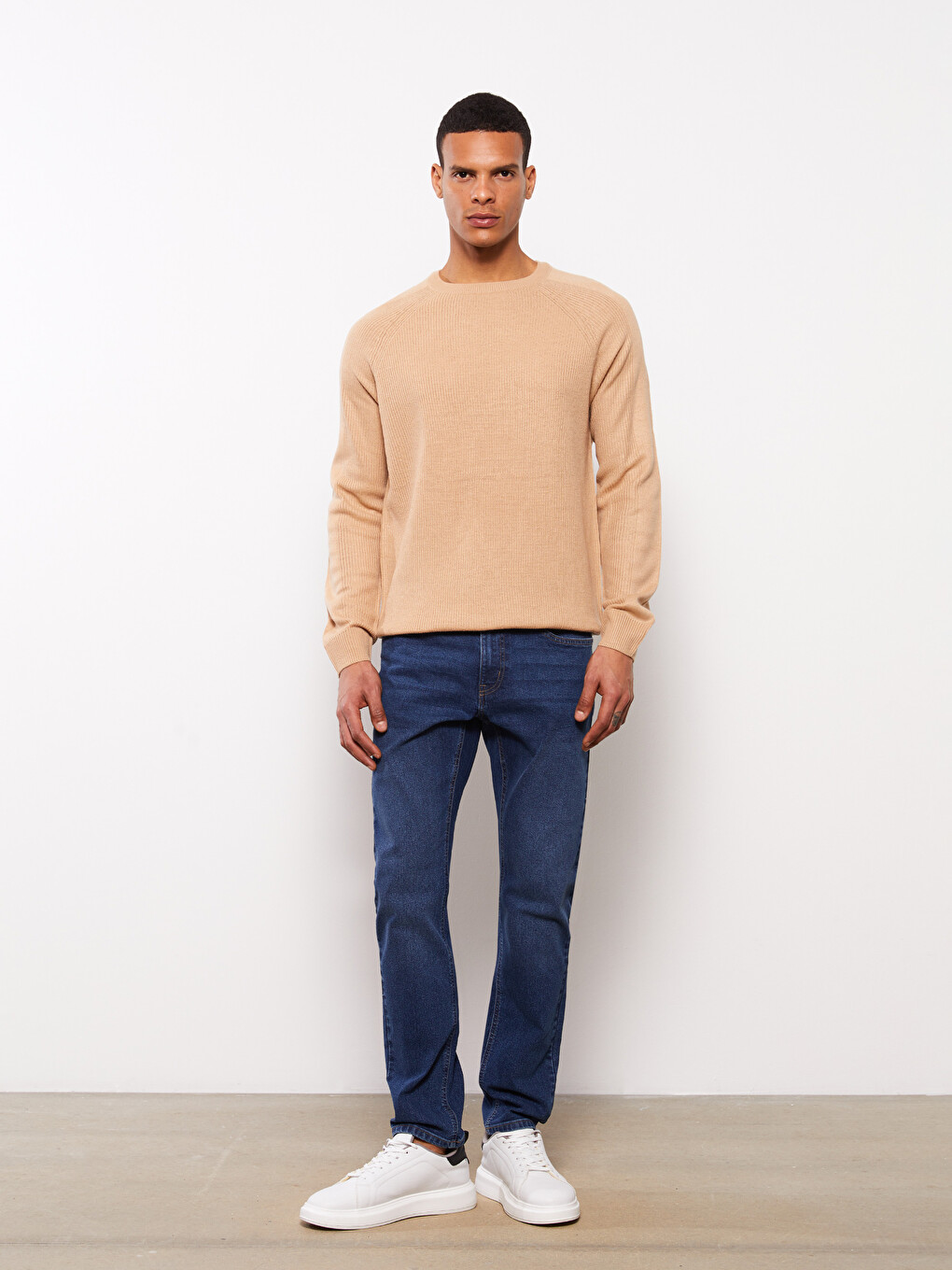 Pull Moods Of Norway Col V Slim Fit Bleu Pour Homme Taille M - Occasion Très Bon état