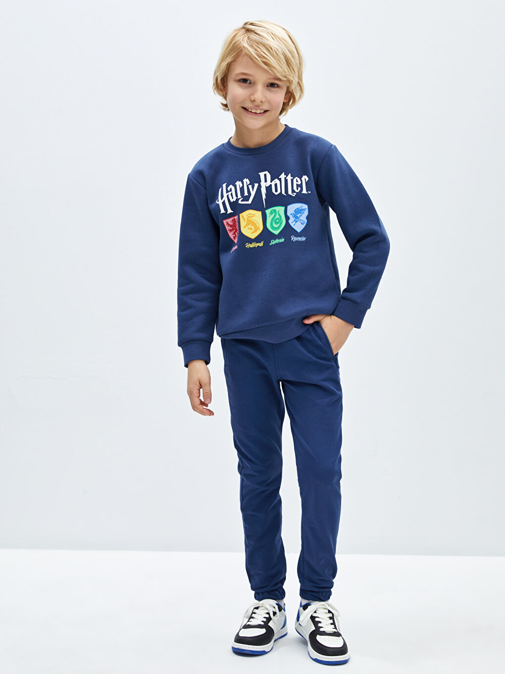 Lc waikiki 2025 harry potter sweatshirt