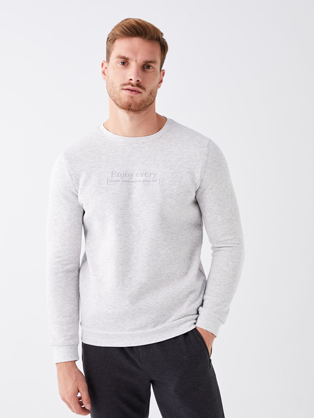 Full sleeve hotsell printed men's sweatshirt