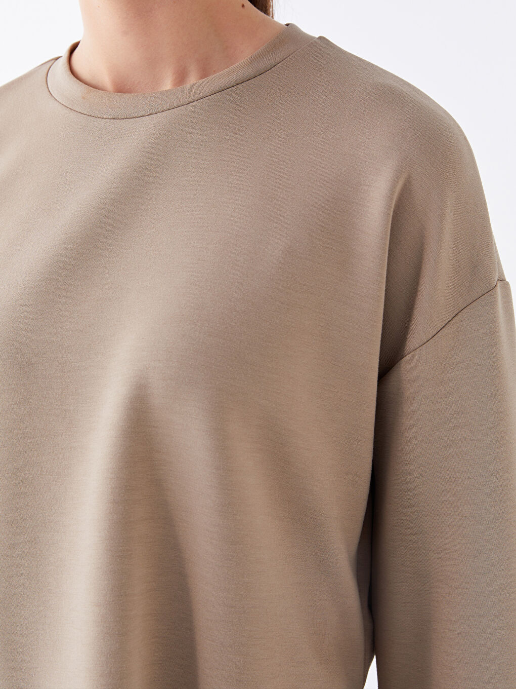 LC WAIKIKI Crew Neck Oversize Women's Sweatshirt -W3CI49Z8