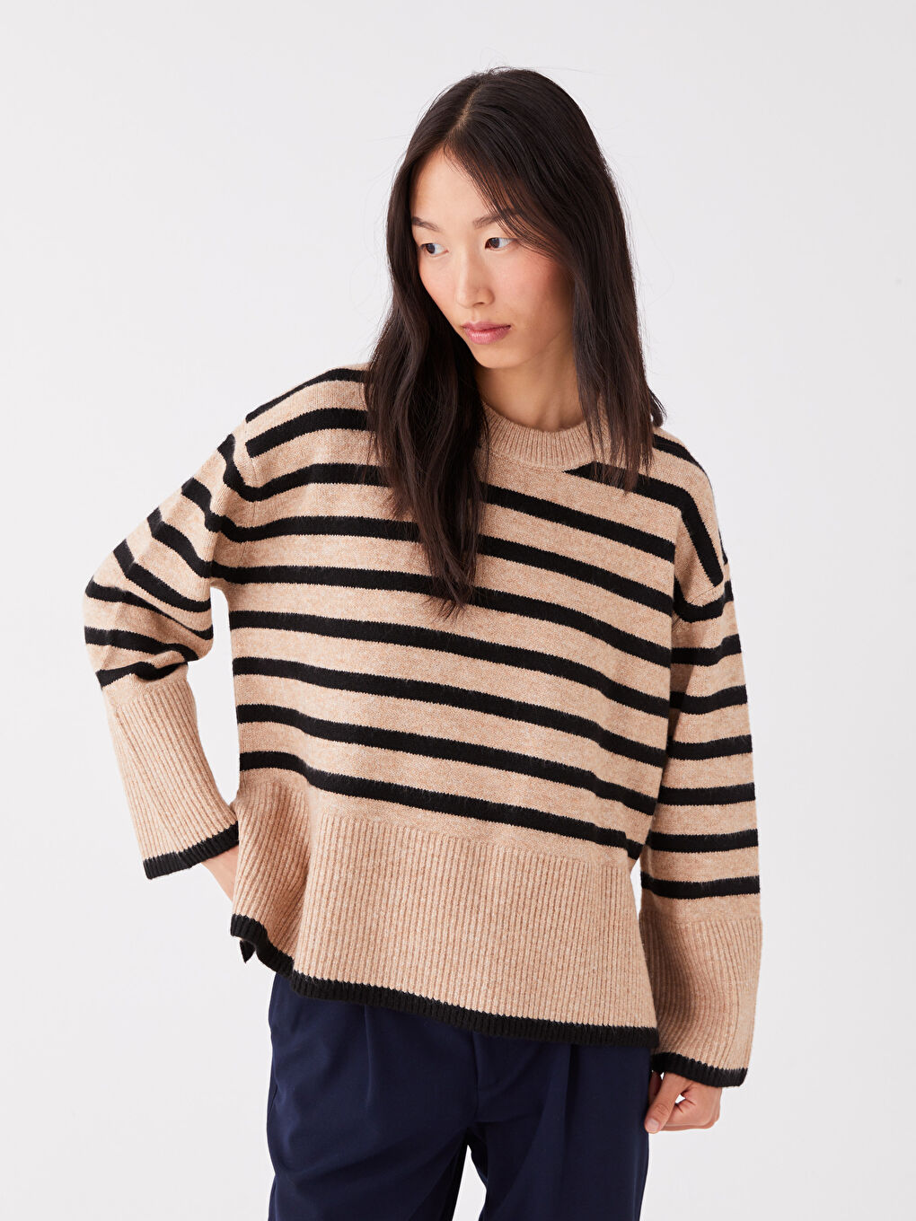 Crew Neck Striped Long Sleeve Oversize Women s Knitwear Sweater W3CJ55Z8 GCU W3CJ55Z8 GCU LC Waikiki