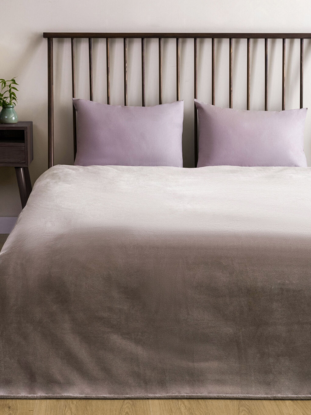 What size is a double blanket in cm new arrivals