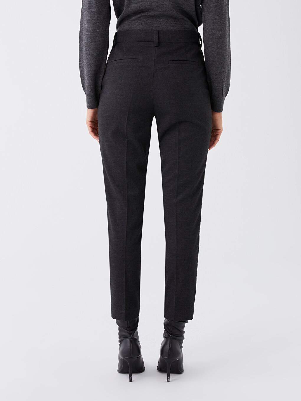 Women's Slim Fit Regular Trousers -W3CR30Z8-L8N - W3CR30Z8-L8N - LC Waikiki