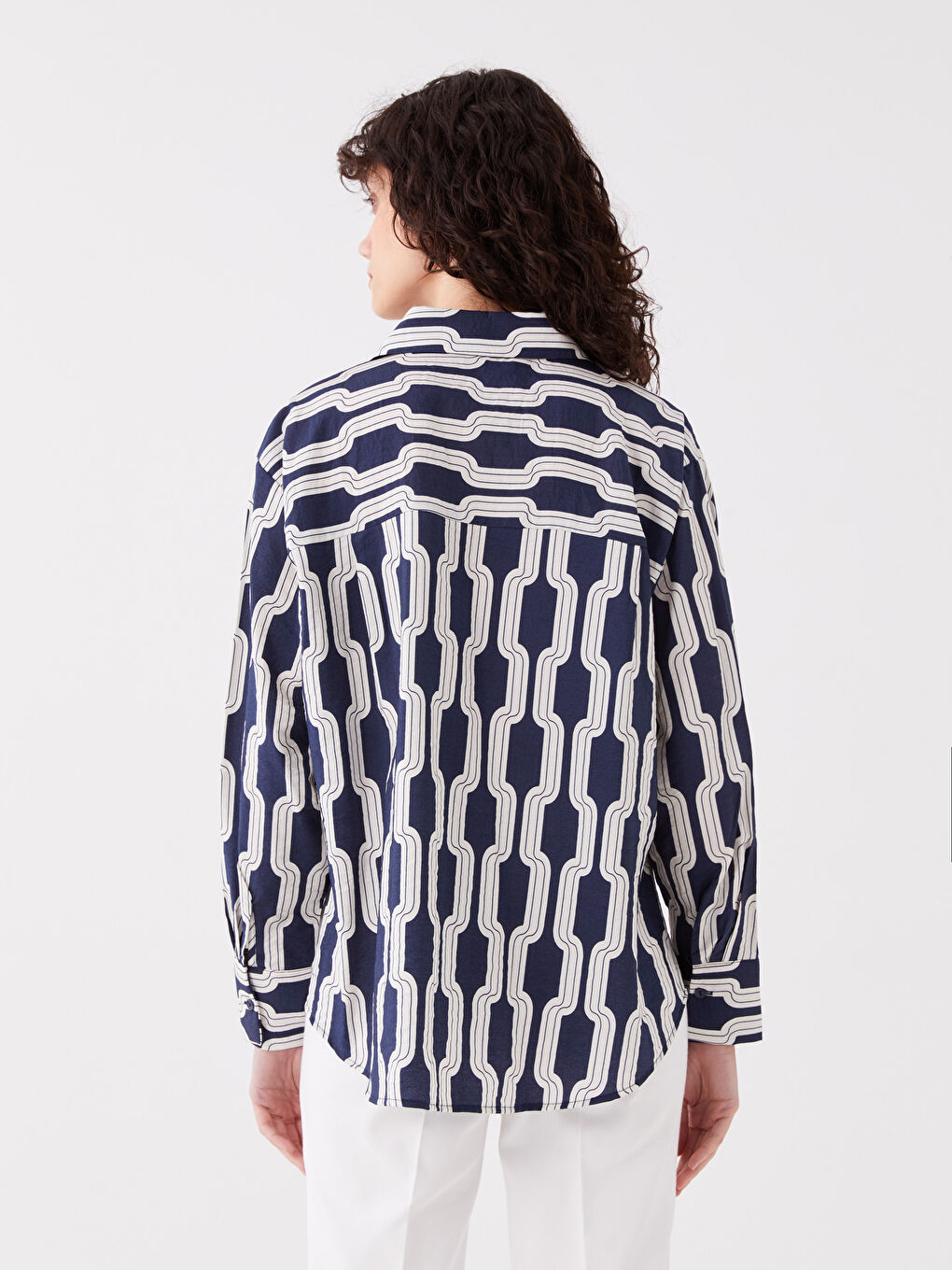 Patterned Long Sleeve Oversize Women s Shirt W3EE62Z8 LSJ W3EE62Z8 eagles-jersey-schedule-2024-junia-margery