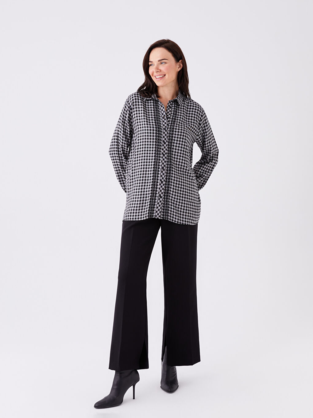 plaid-long-sleeve-women-s-shirt-w3h518z8-lmk-w3h518z8-lmk-lc-waikiki