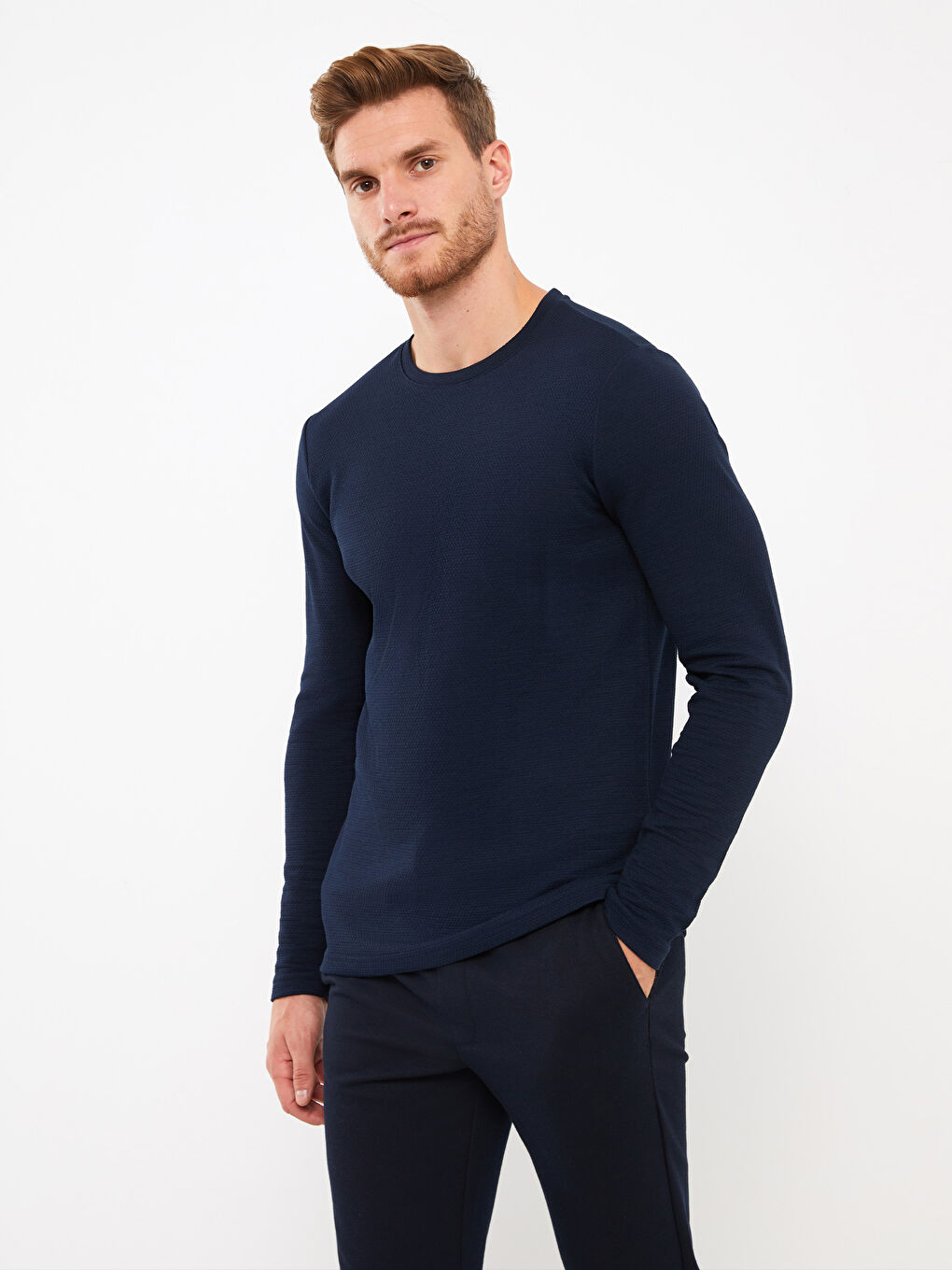 Long sleeve crew hotsell neck sweatshirt