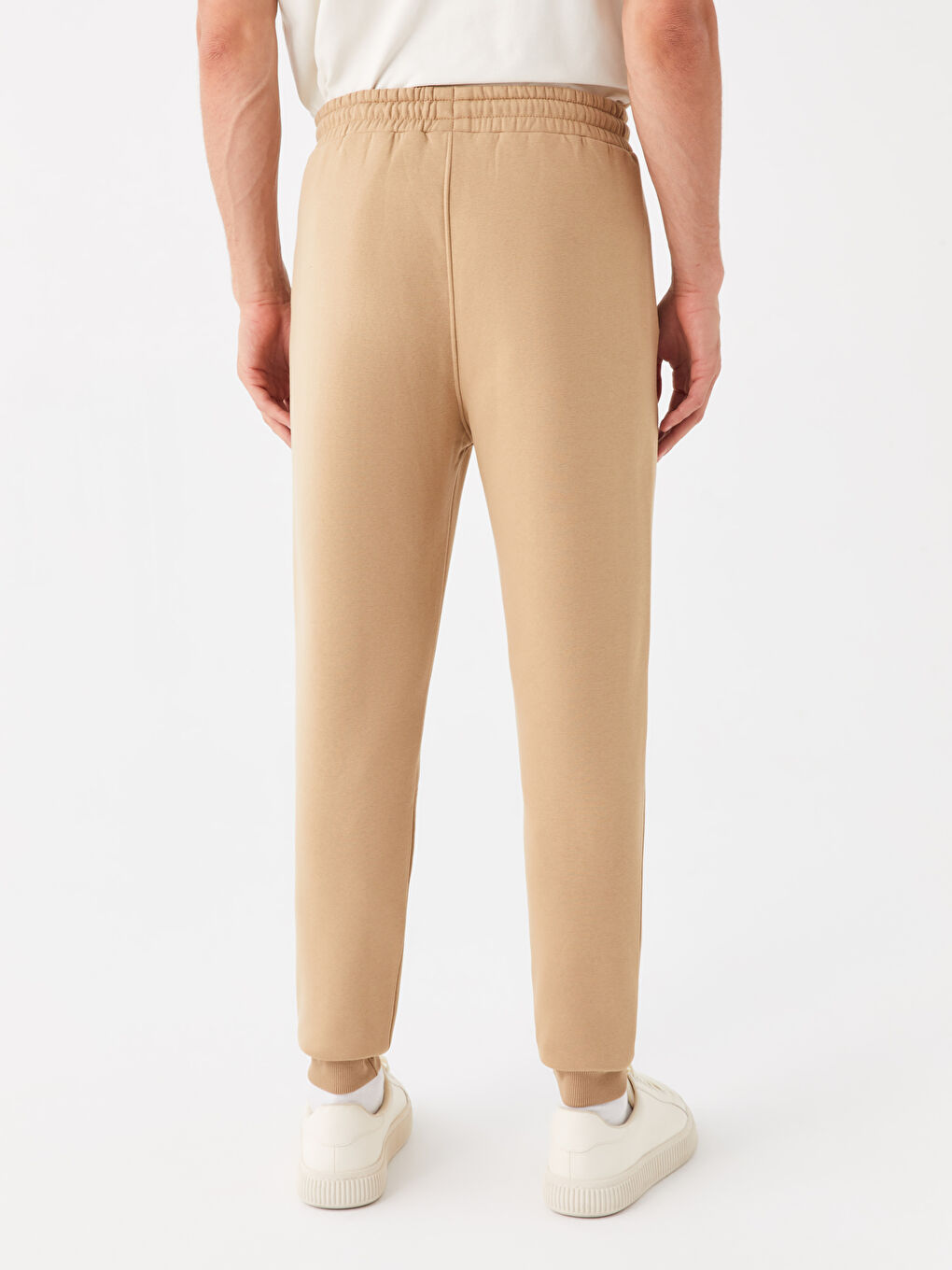 Standard Fit Men s Jogger Sweatpants W3IV95Z8 RBZ W3IV95Z8 RBZ