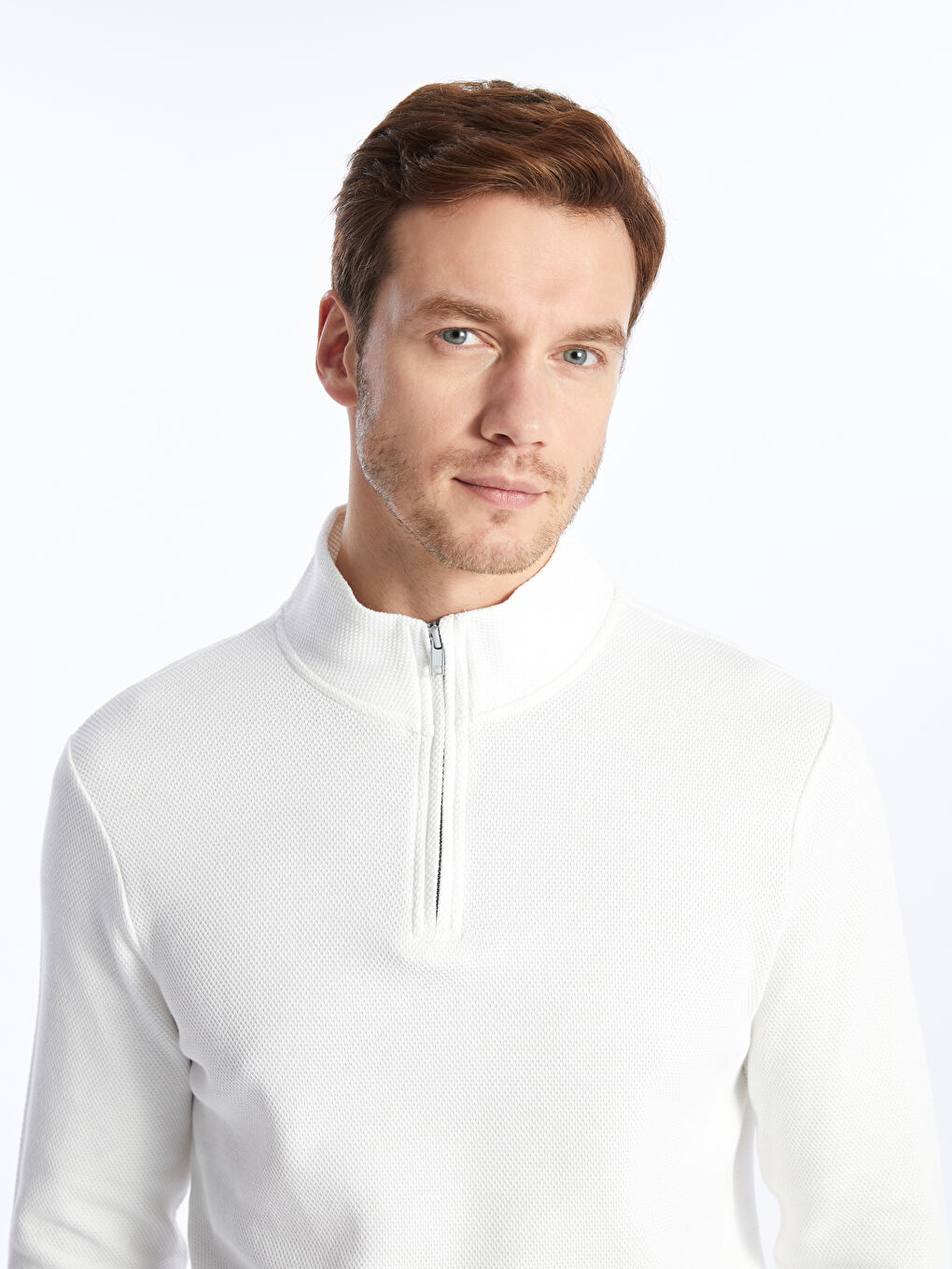 سویشرت مردانه فیت راحت ال سی وایکیکی کلاسیک S40777Z8 | LCWAIKIKI Classic - Image 3